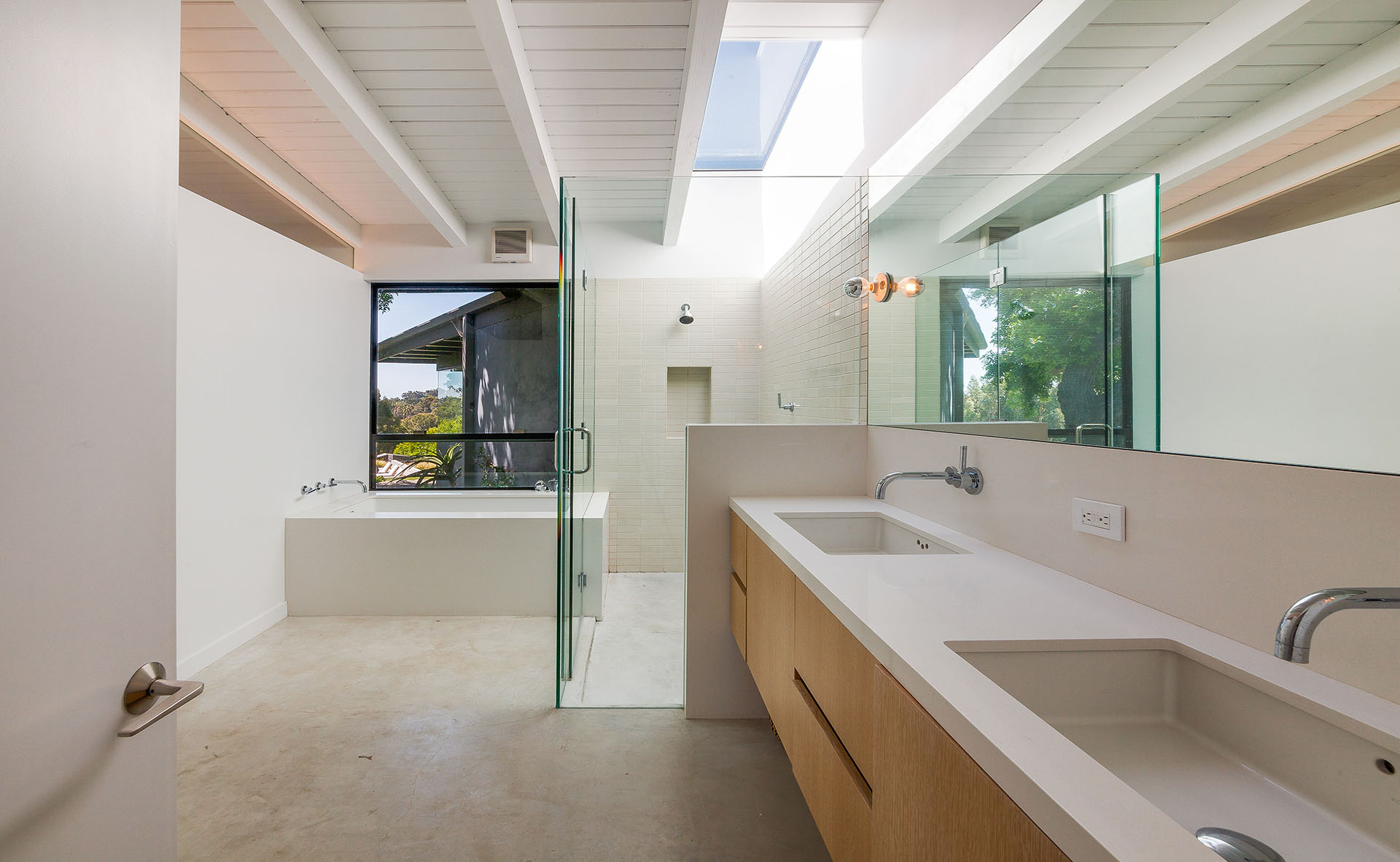 Malibu Point Dume Residence